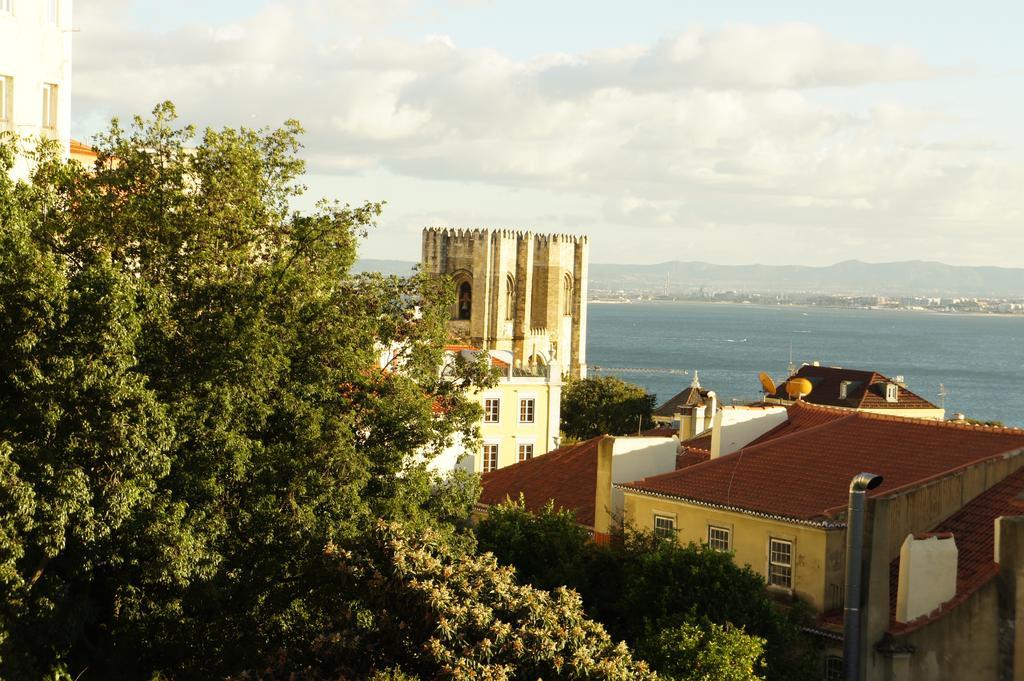 Cozy Apartment With Castel View リスボン エクステリア 写真