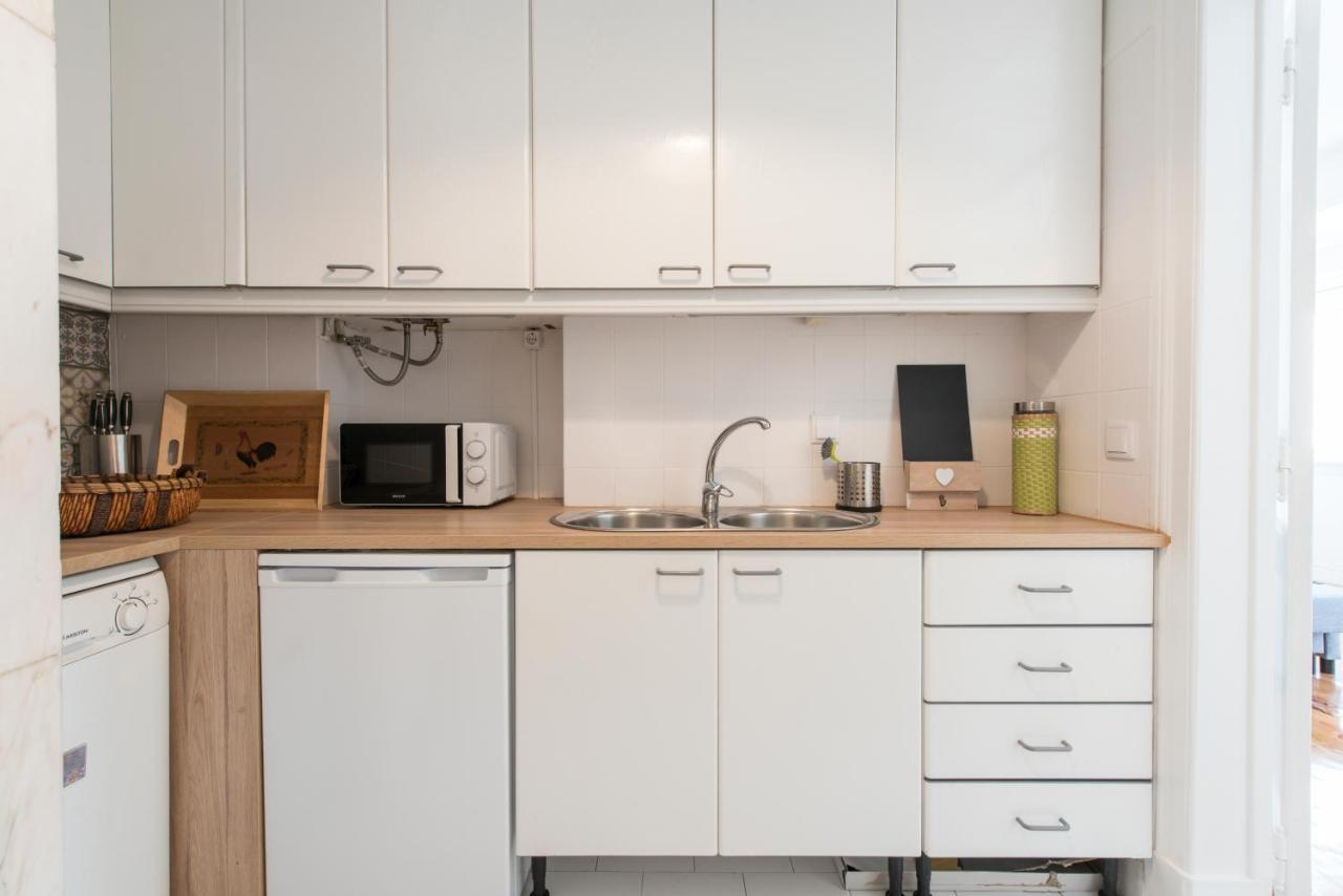 Cozy Apartment With Castel View リスボン エクステリア 写真